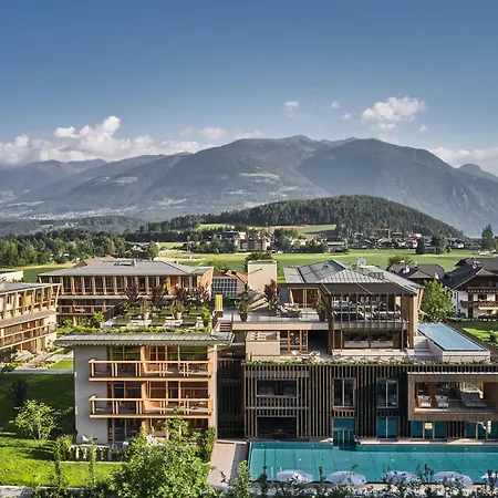 Falkensteiner Hotel Kronplatz - The Leading Hotels Of The World (Adults Only)-2
